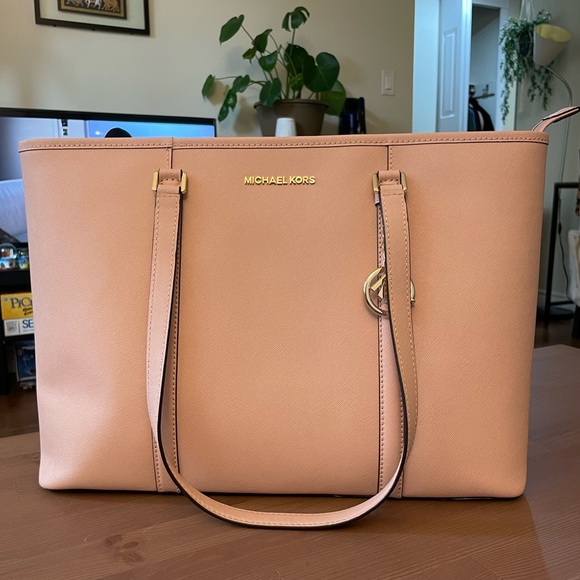 Michael Kors large pink laptop tote bag - Picture 7 of 8